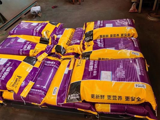 Tierfutterpulver mit hohem Vitamin-Mineralgehalt zur Ernährung von Nutztieren